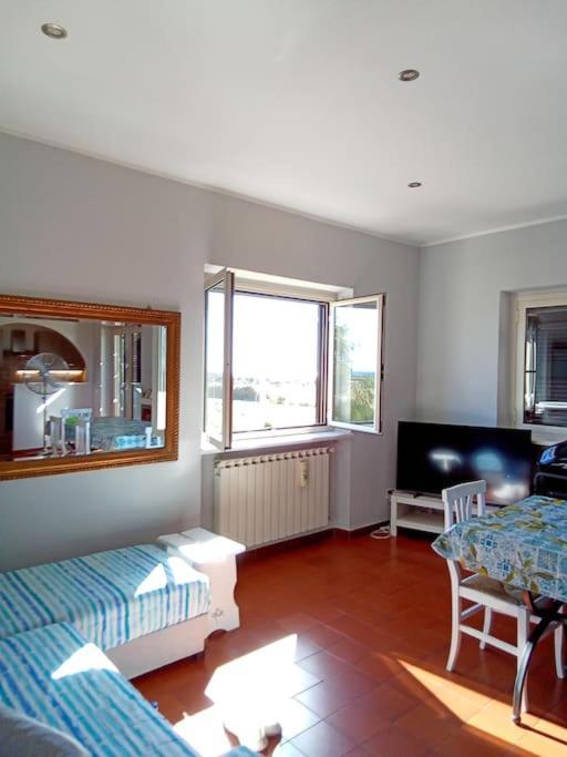 Appartamento Luminosissimo Con Vista Panoramica Marina di Cerveteri Εξωτερικό φωτογραφία